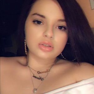 Meet your Posher, Naomi